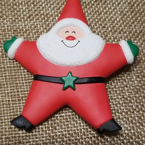 Hallmark Cards Santa Star Pin - Picture 2 of 3